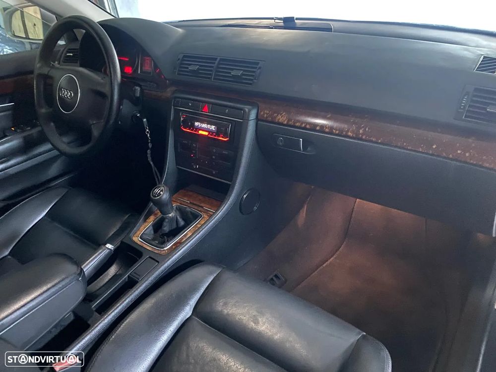 Audi A4 Avant 1.9 TDI - 11