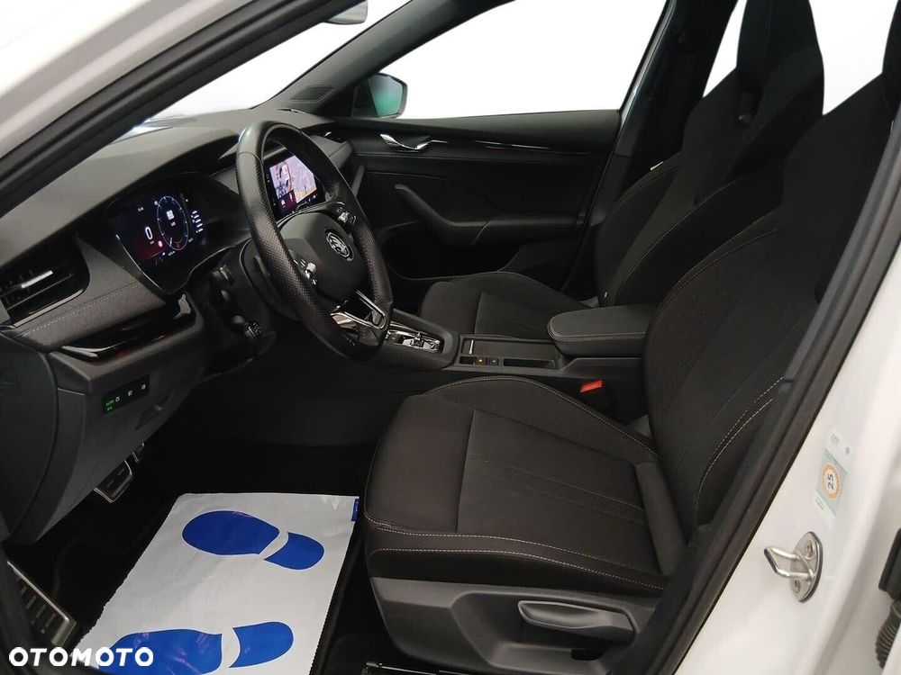Skoda Octavia 2.0 TDI 4x4 Sportline DSG - 14