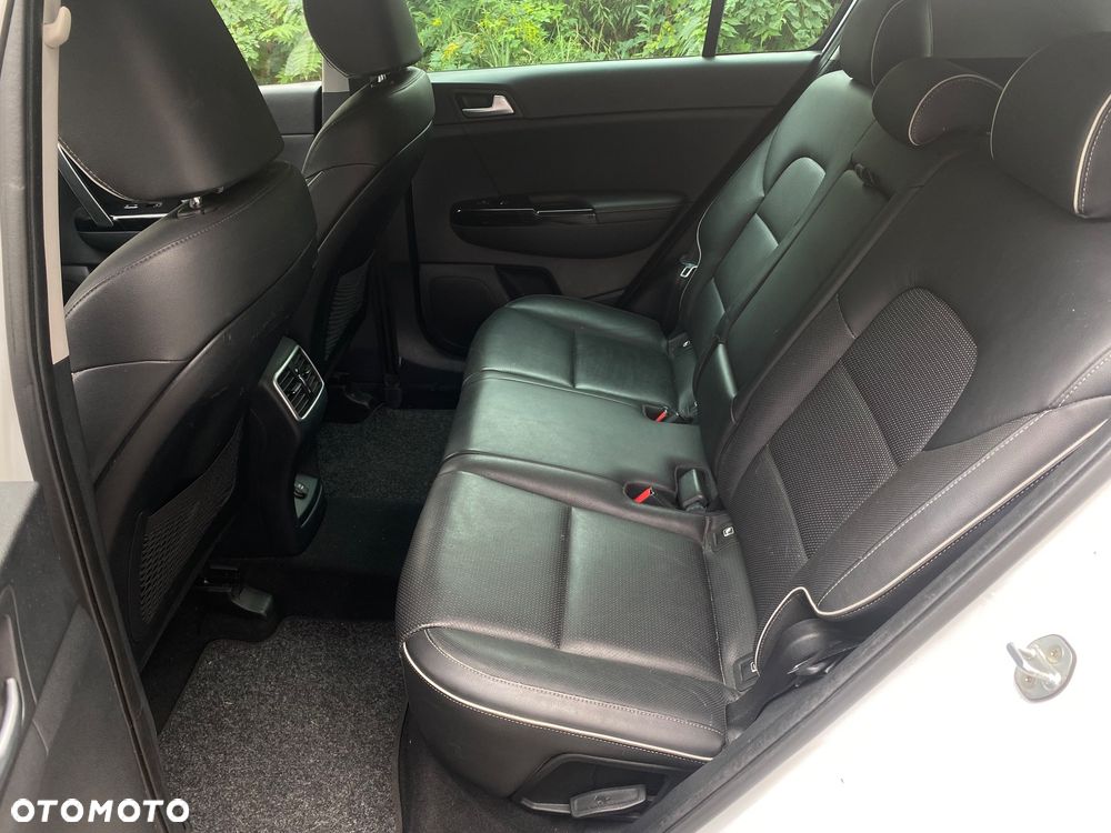 Kia Sportage 1.7 CRDI Business Line 2WD DCT - 18