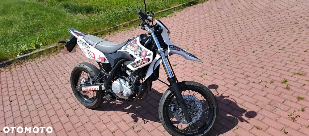 Yamaha WR - 6