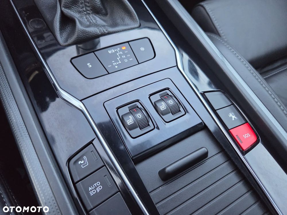 Peugeot 508 BlueHDi FAP 180 Automatik Stop&Start Allure - 26