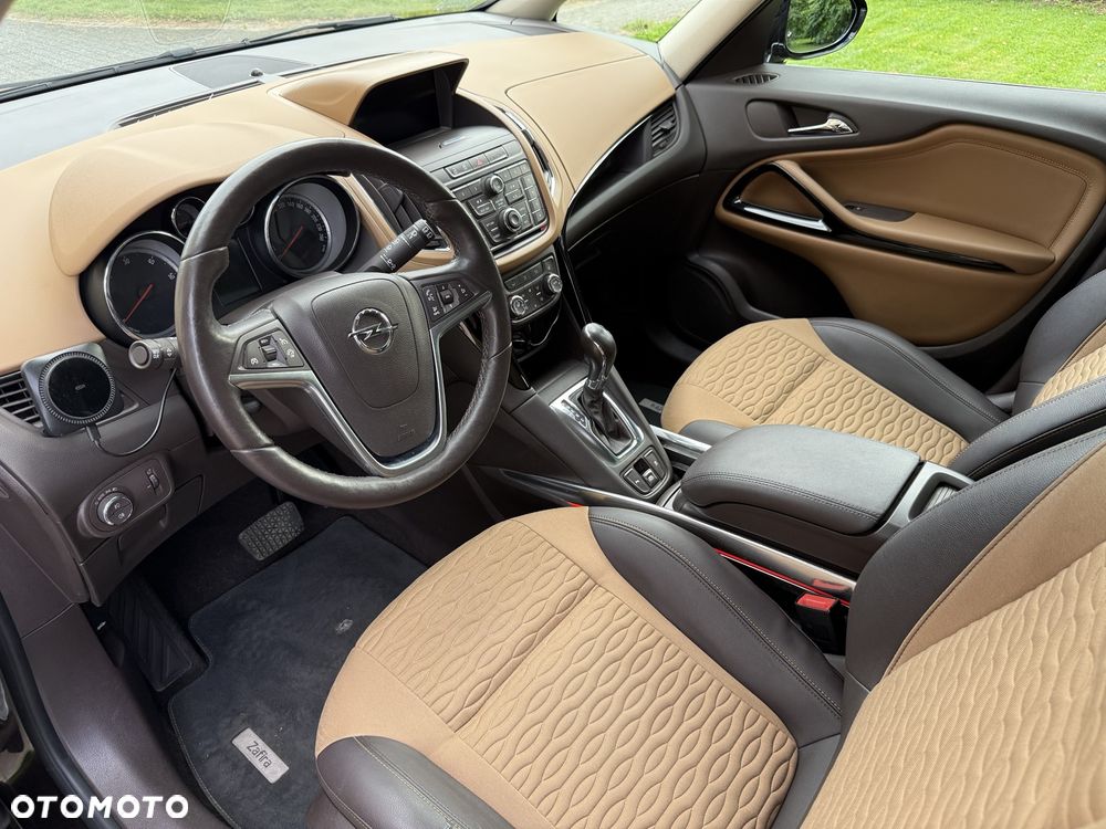 Opel Zafira 2.0 CDTI Cosmo - 7