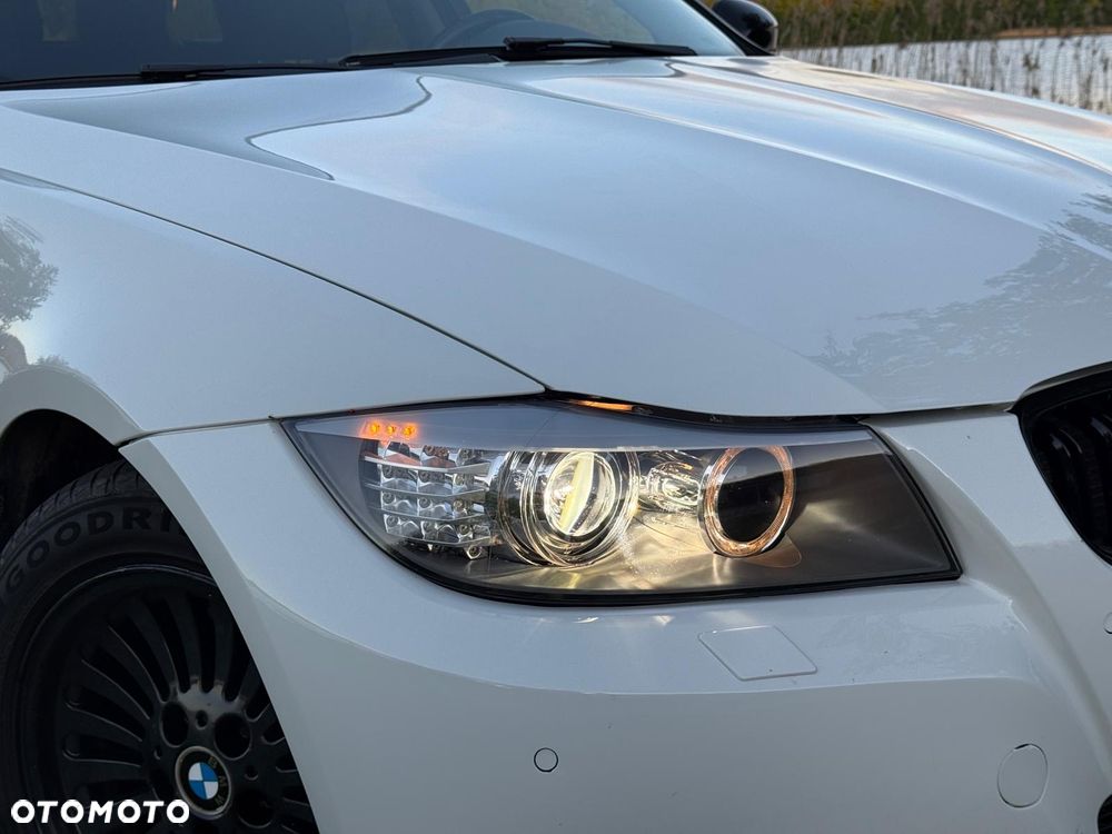 BMW Seria 3 ver-320d-dpf - 7