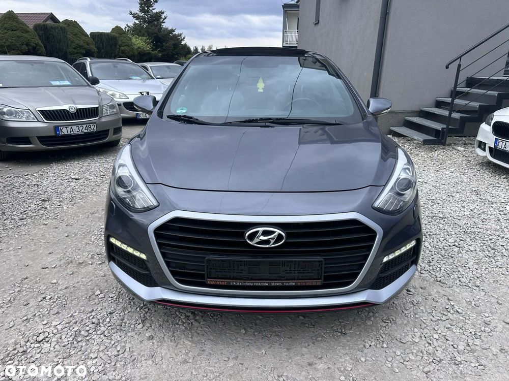 Hyundai i30 1.6 T GDI Turbo - 4