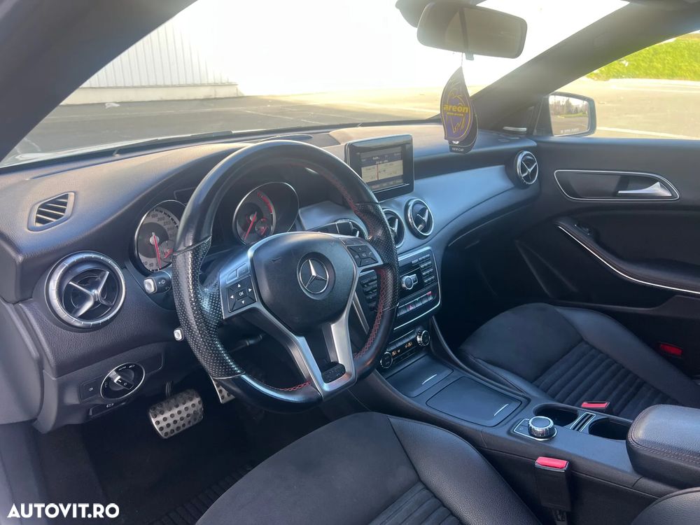 Mercedes-Benz CLA 220 CDI Aut. - 26