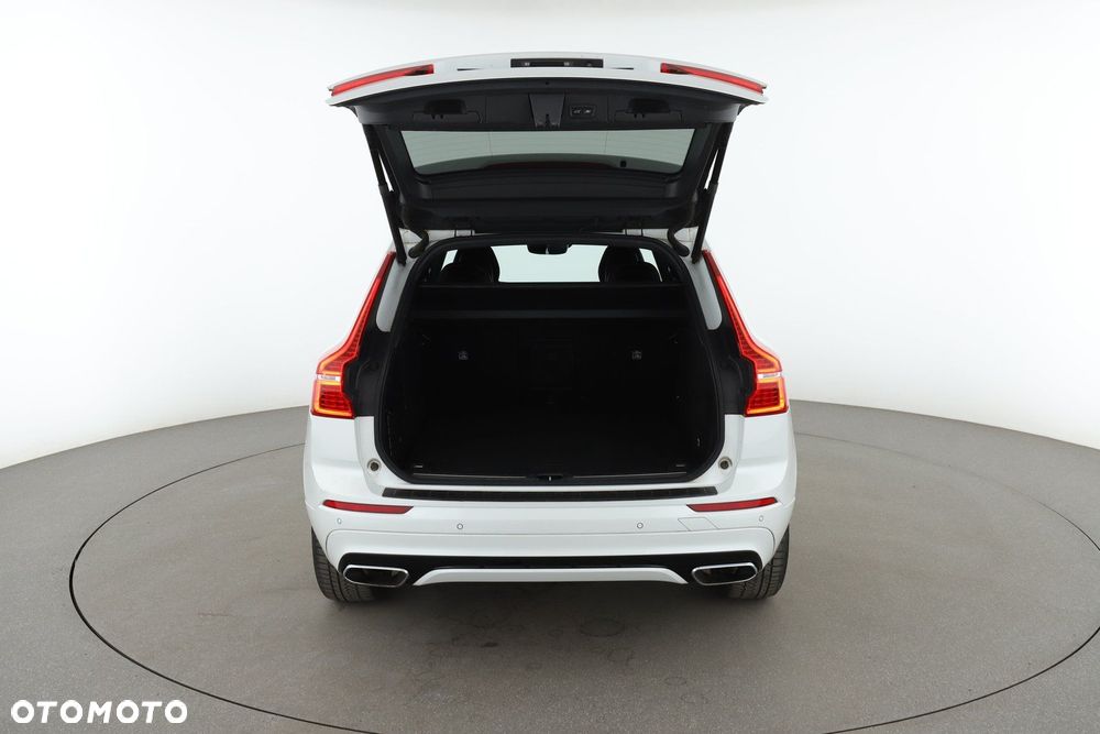 Volvo XC 60 - 24