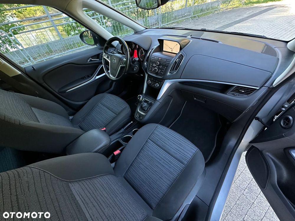Opel Zafira Tourer 1.4 Turbo Business Edition - 8