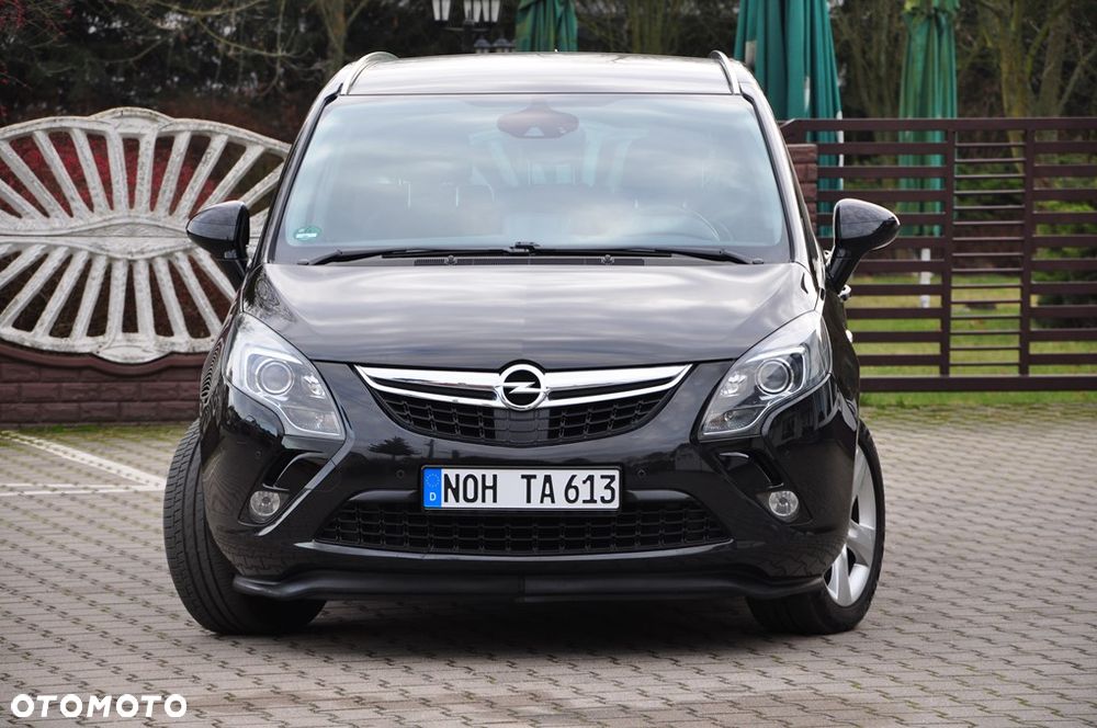 Opel Zafira Tourer 2.0 CDTI Automatik Edition - 2