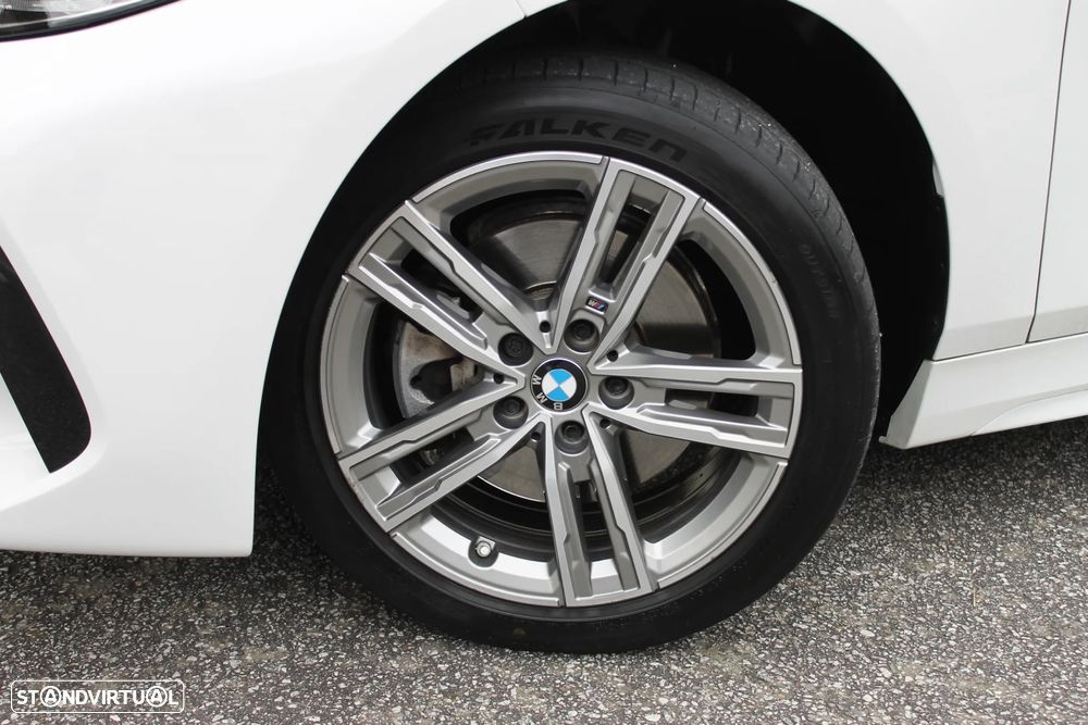 BMW 116 d Pack M - 19