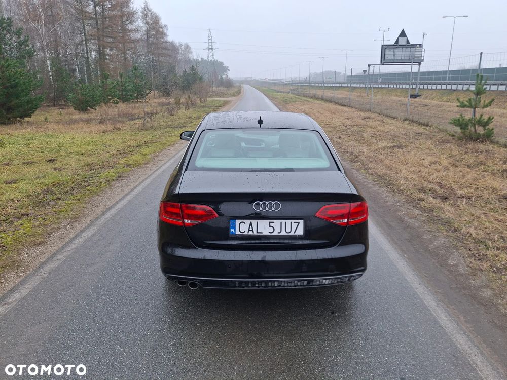 Audi A4 Limousine 2.0 TDI - 12