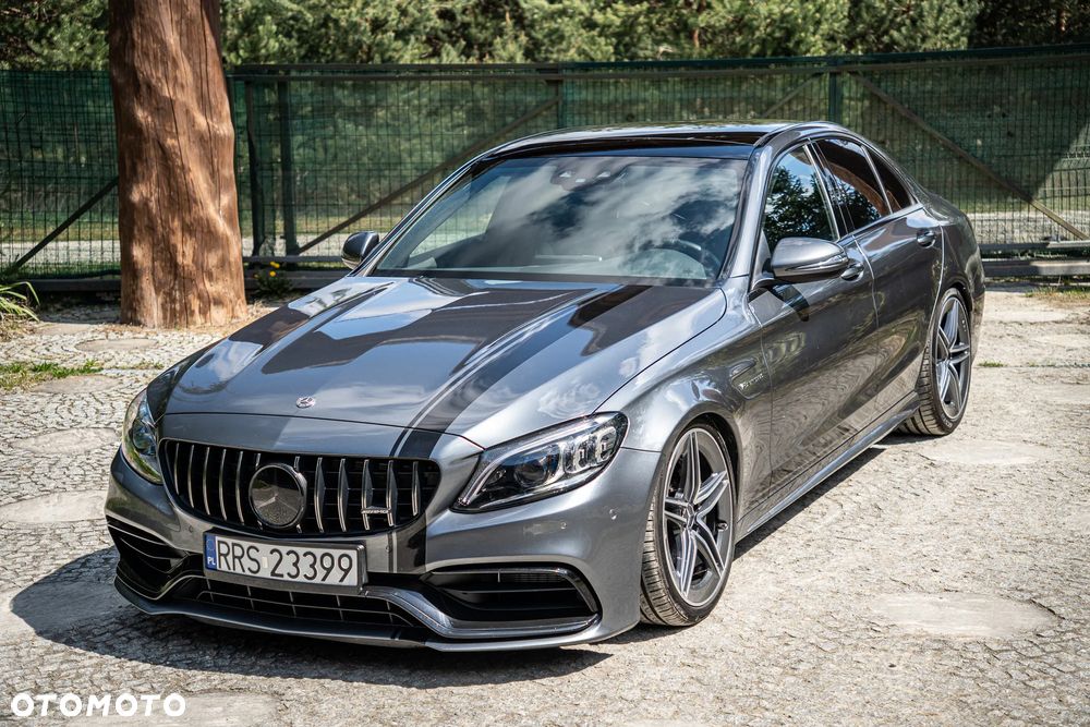 Mercedes-Benz Klasa C AMG 63 AMG Speedshift 7G-MCT - 29