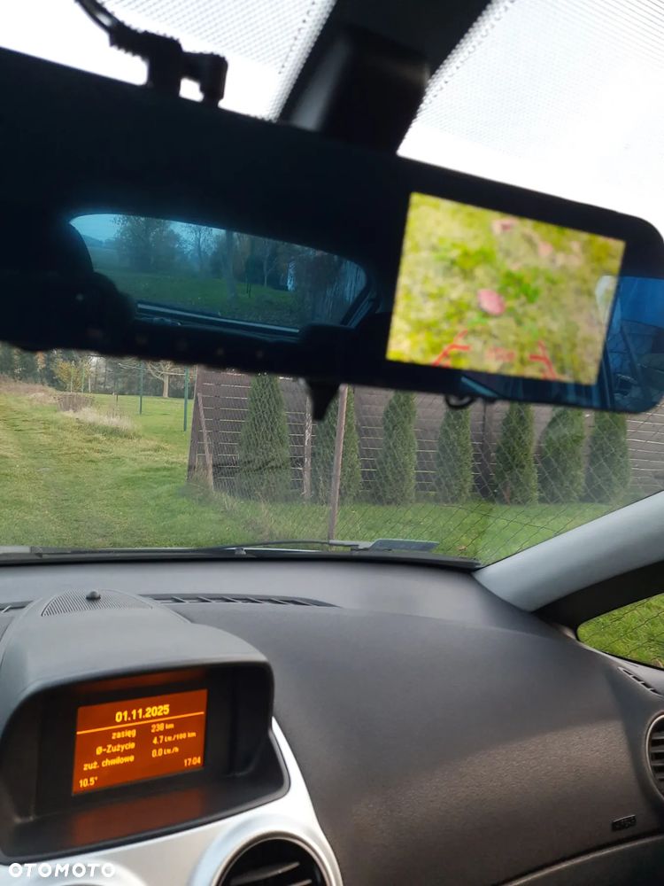 Opel Corsa ver-1-3-cdti-cosmo - 25