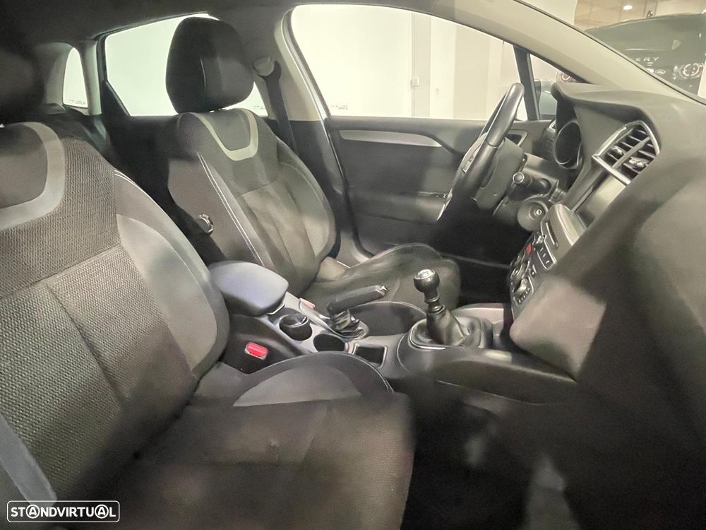 Citroën C4 PureTech 130 Stop & Start Exclusive - 40