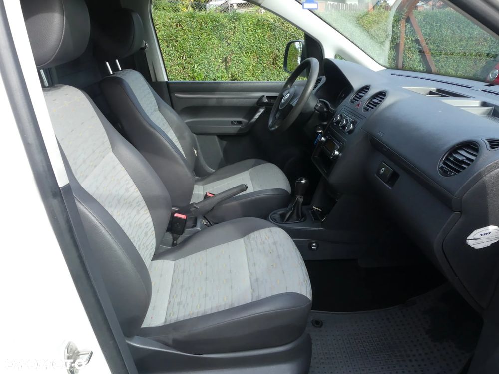 Volkswagen Caddy - 29
