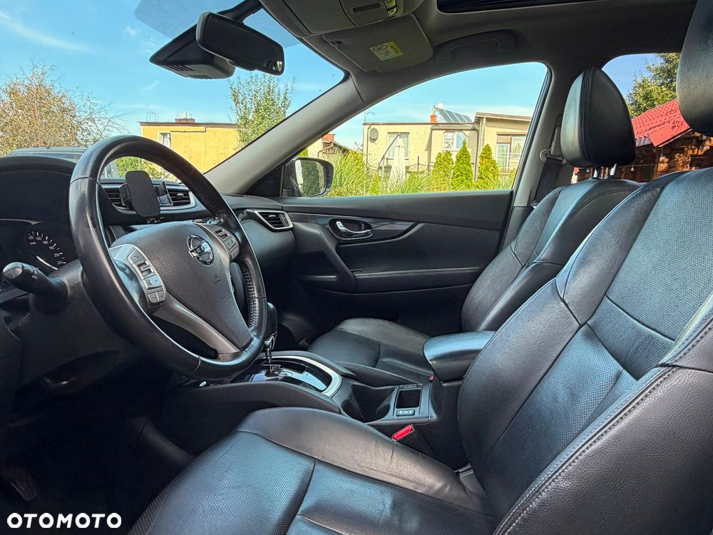 Nissan X-Trail 2.0 dCi Tekna 2WD Xtronic - 4