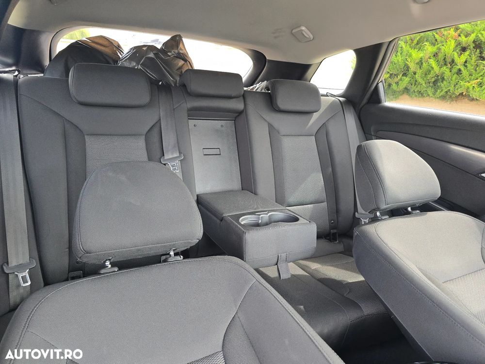 Hyundai i40 Kombi blue 1.7 CRDi Style - 11