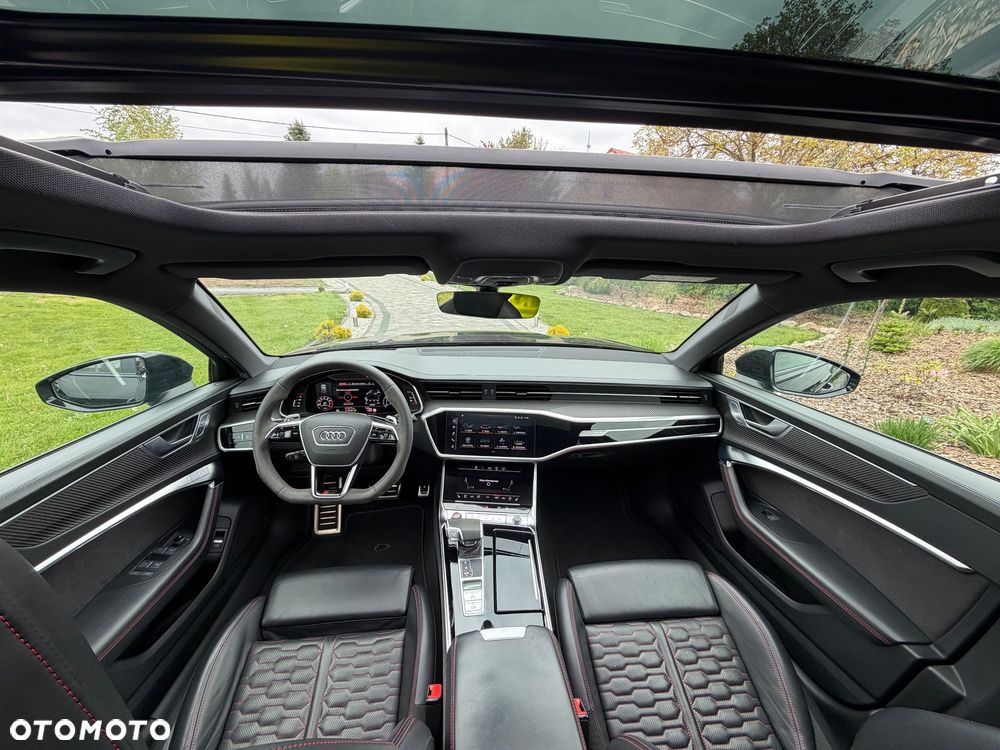 Audi RS6 Avant - 22