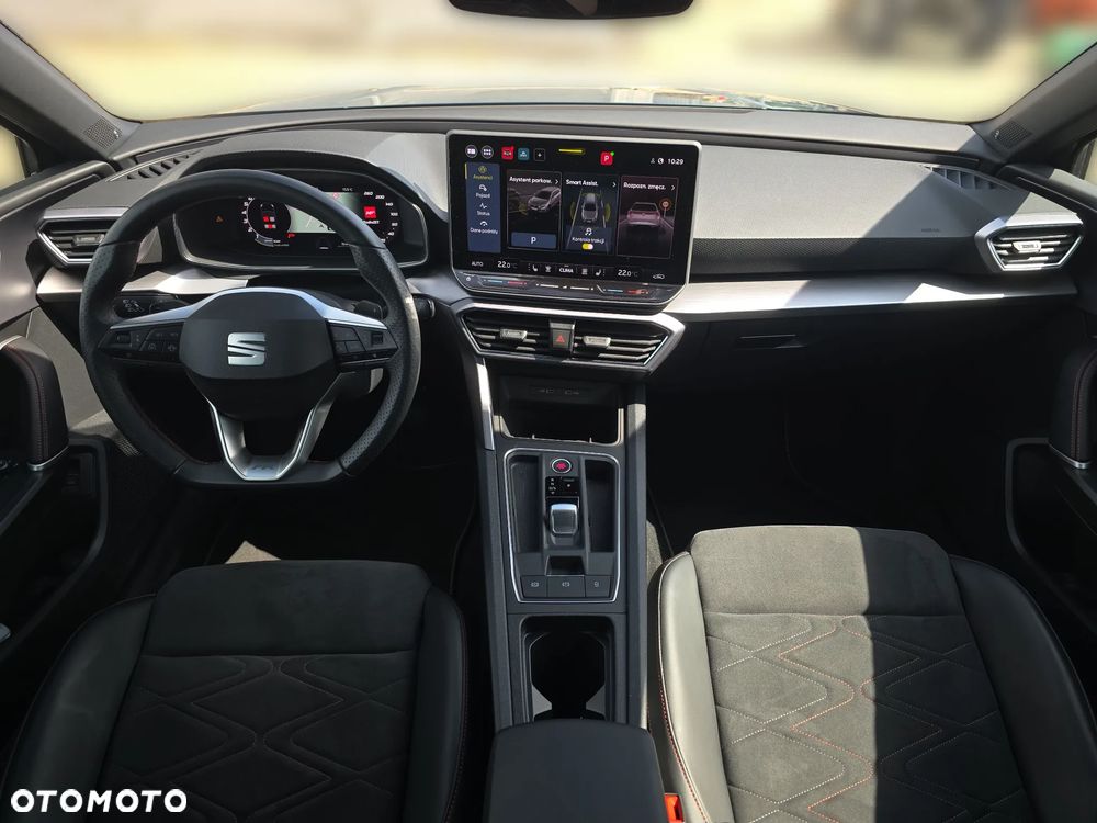 Seat Leon 1.5 eTSI FR DSG - 17