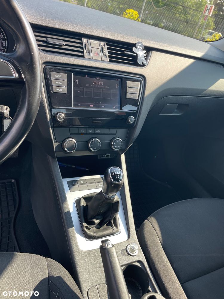 Skoda Octavia 1.6 TDI SCR Ambition - 9