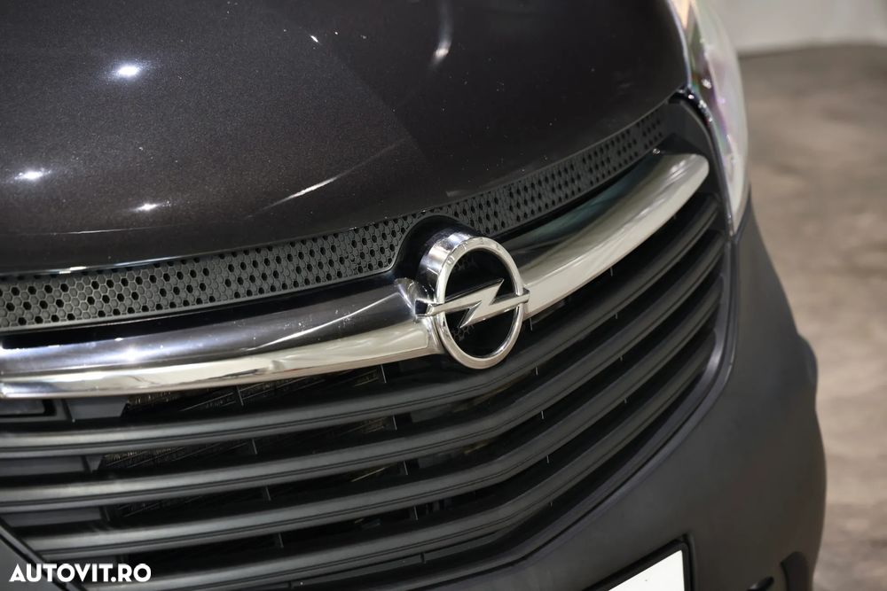 Opel Vivaro - 19