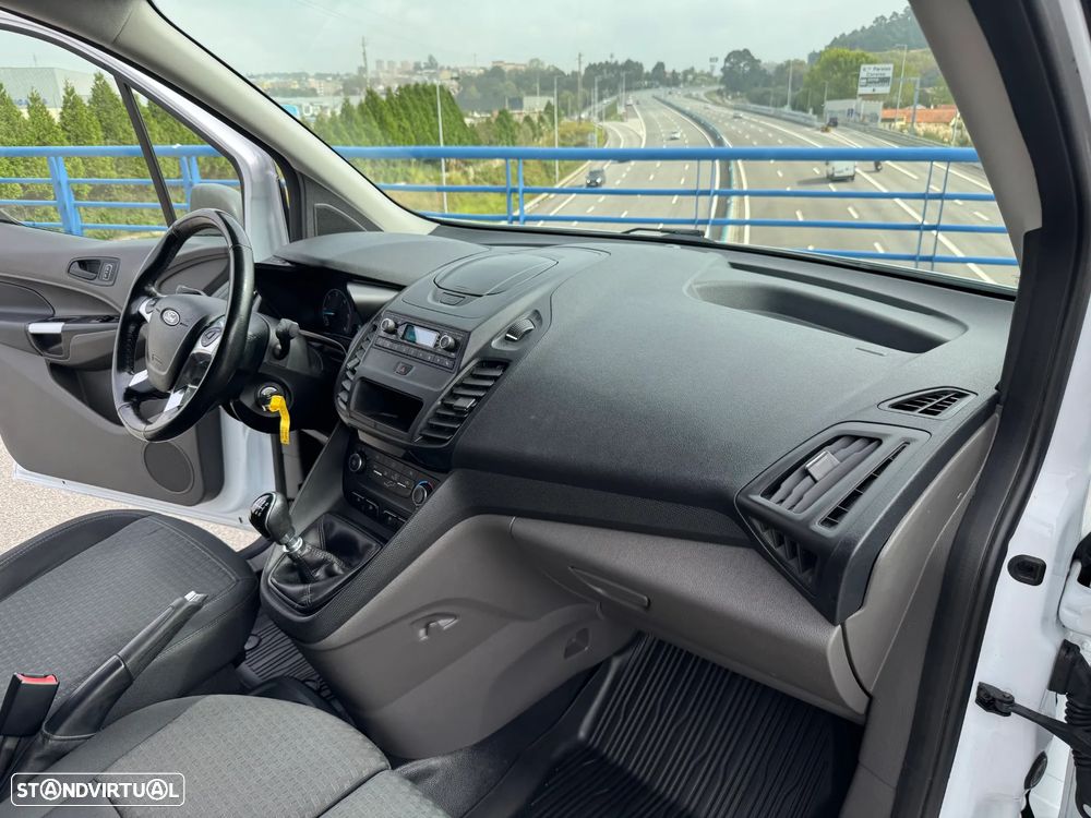 Ford Transit Connect L2 - 17
