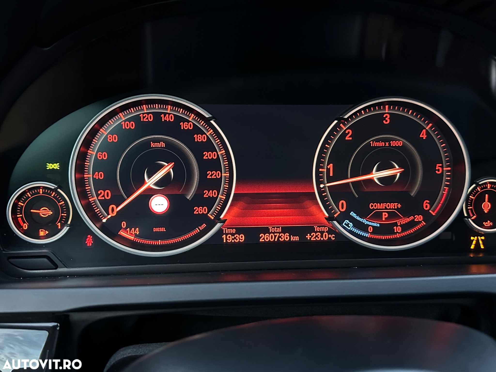 BMW Seria 7 730d xDrive - 33