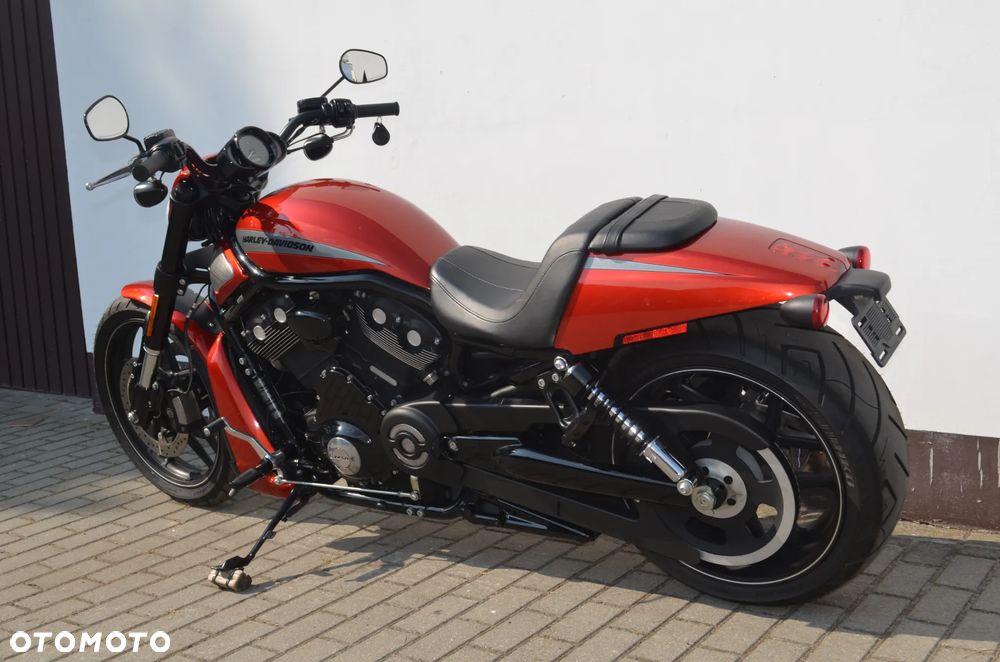 Harley-Davidson V-Rod Street Rod - 31