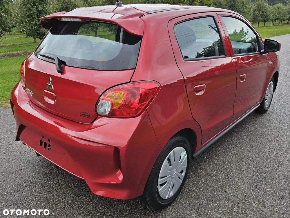 Mitsubishi Space Star - 3