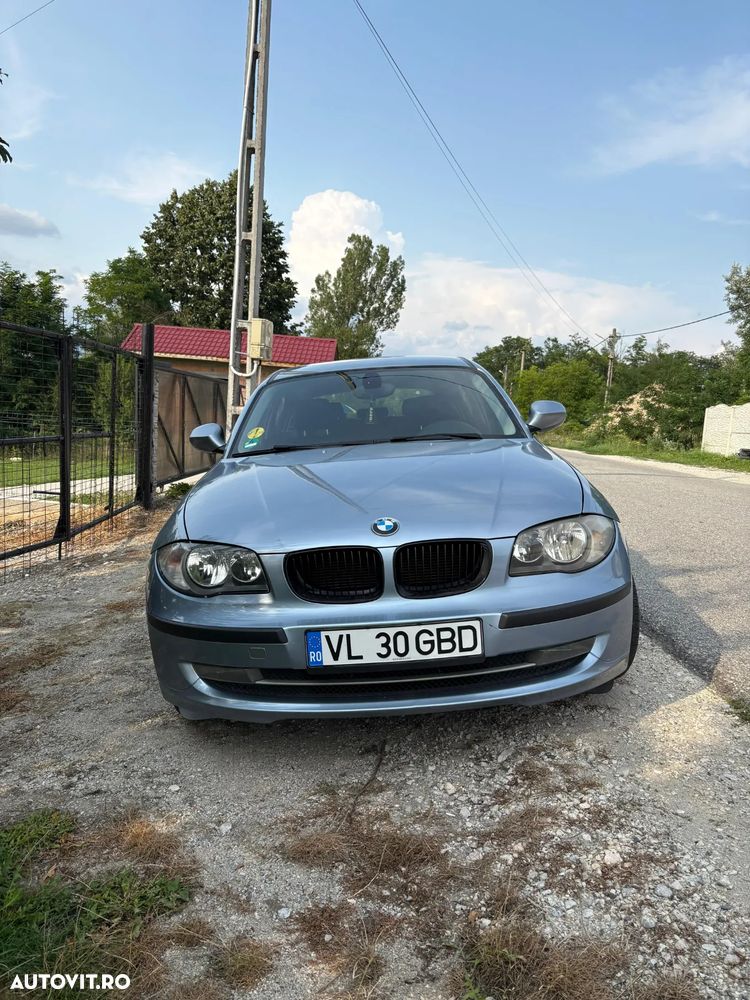 BMW Seria 1 116i - 10