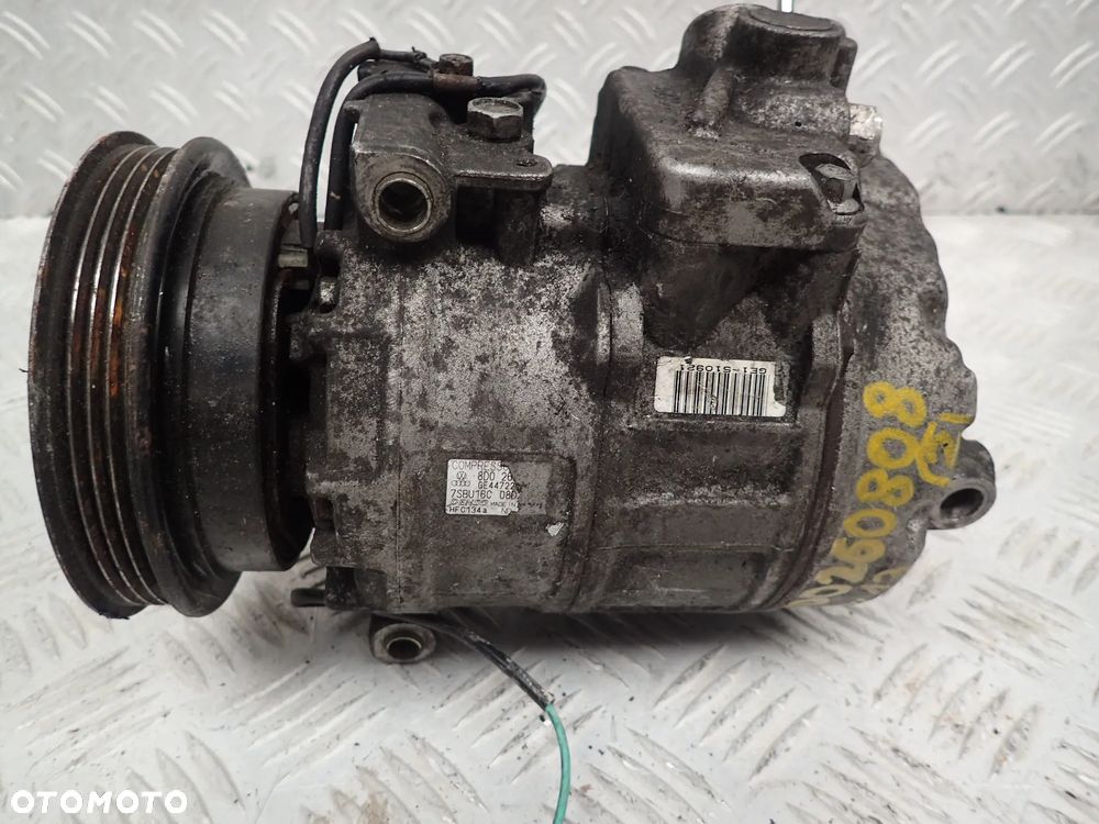 SPRĘŻARKA KLIMATYZACJI 8D0260808 VW PASSAT 1.9TDI