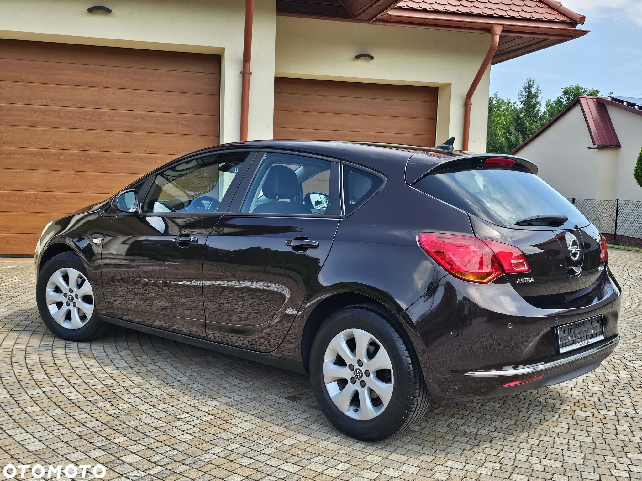 Opel Astra 1.4 Turbo Design Edition - 26