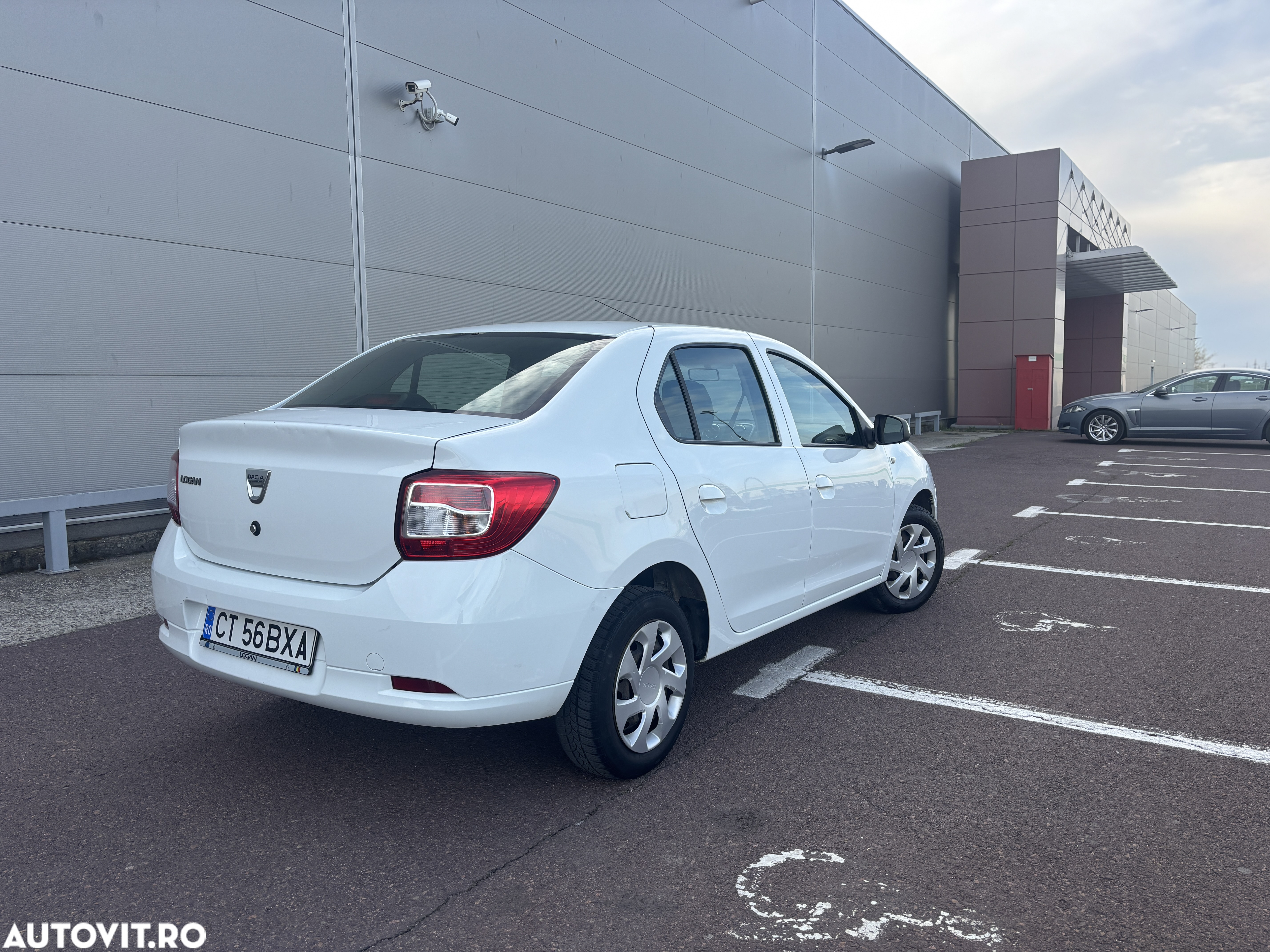 Dacia Logan - 4