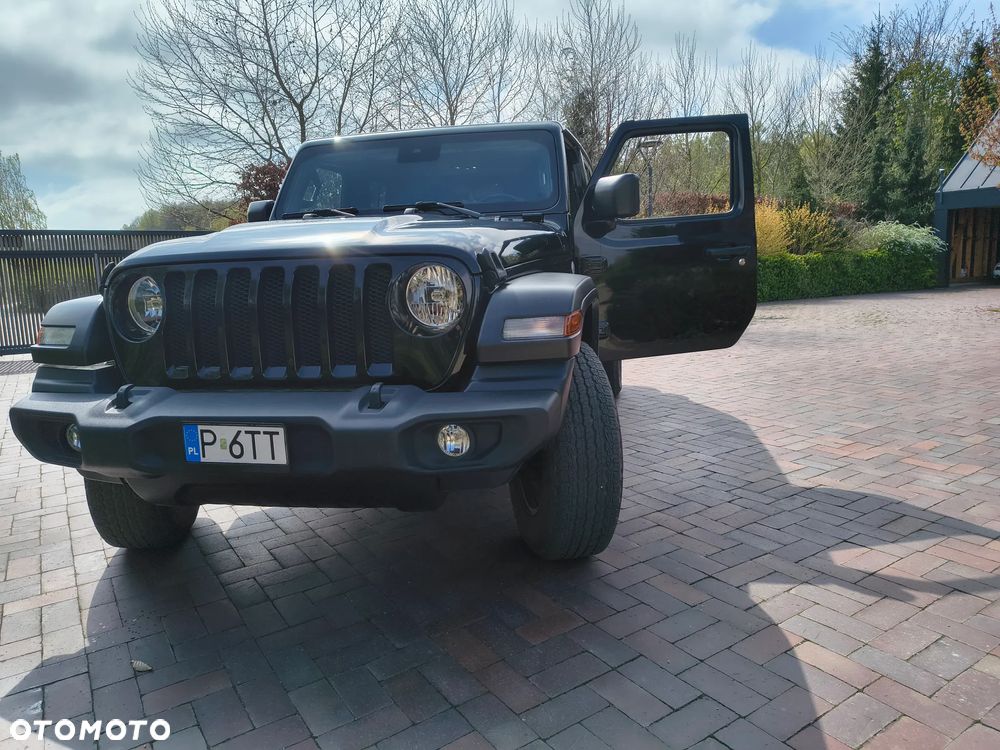 Jeep Wrangler - 14