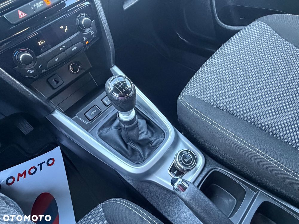 Suzuki Vitara 1.6 DDiS (4x4) Allgrip Comfort+ - 27
