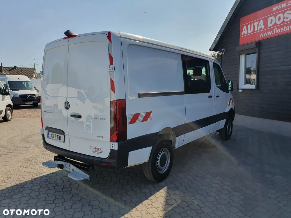 Mercedes-Benz Sprinter - 5