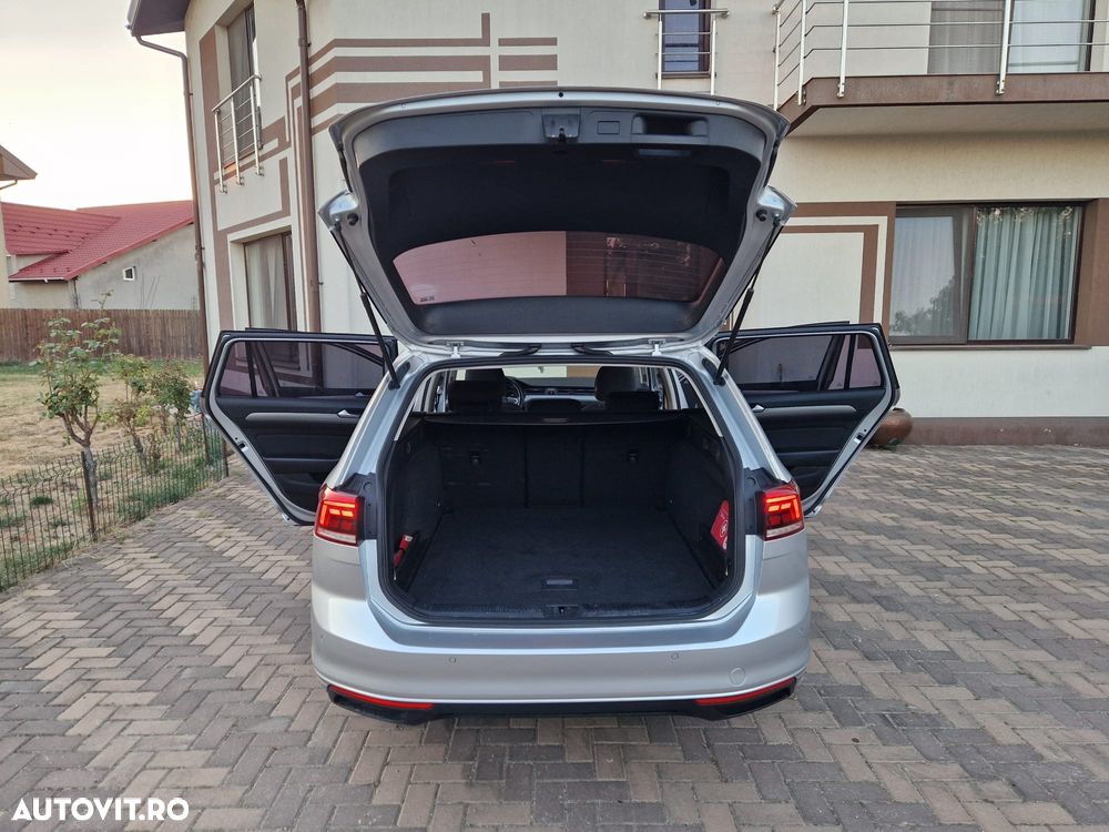 Volkswagen Passat - 23