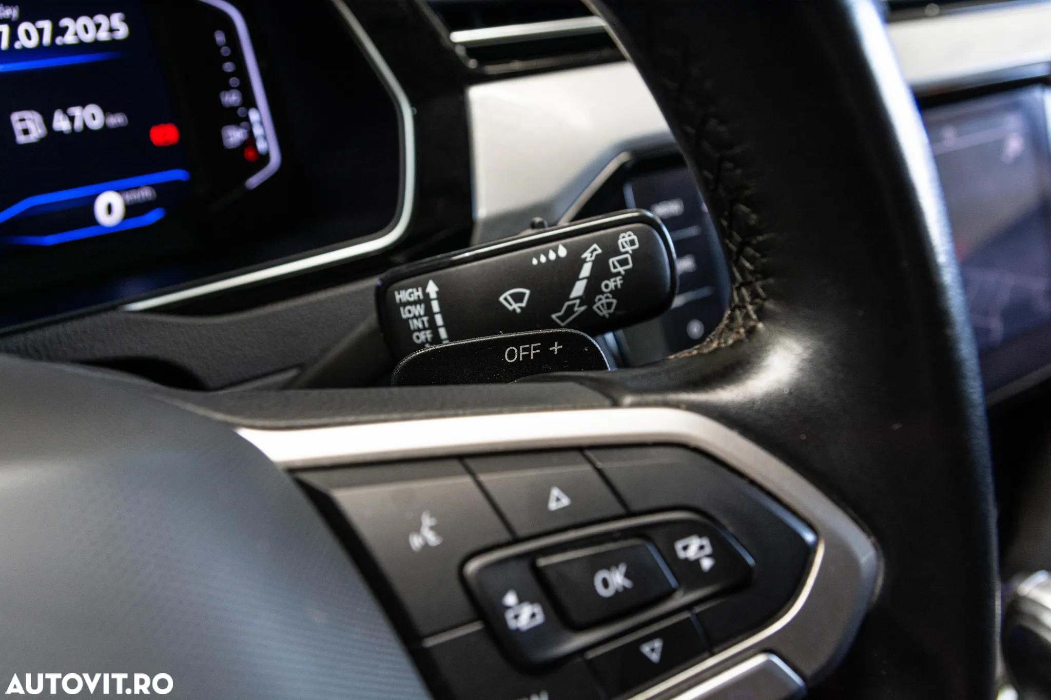 Volkswagen Passat Variant 2.0 TDI DSG Comfortline - 26