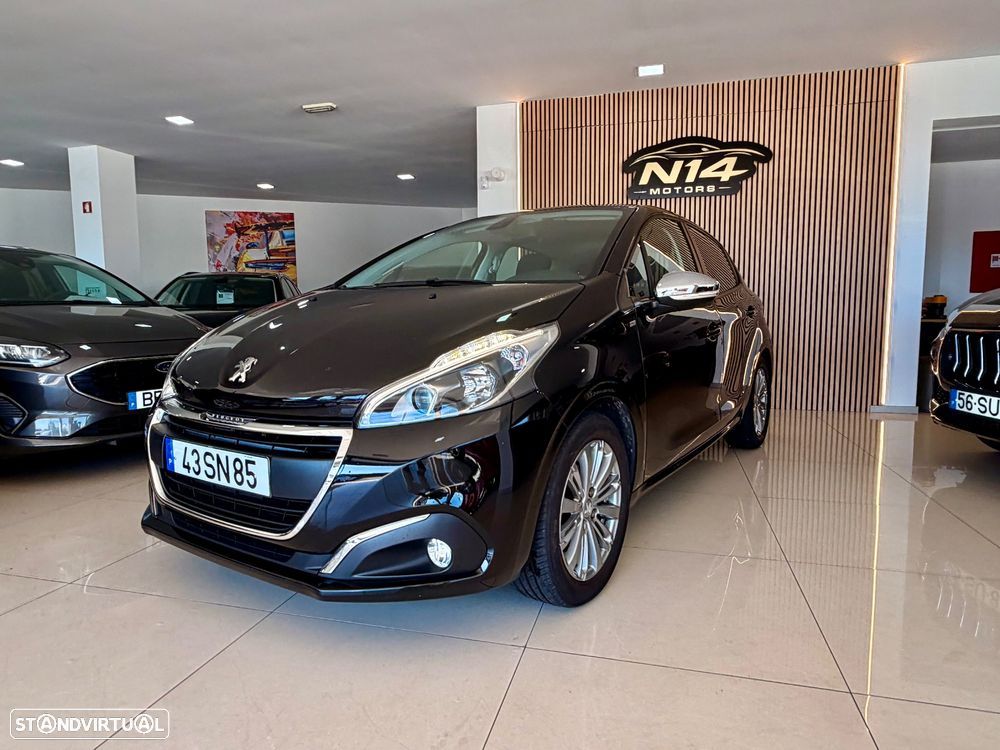 Peugeot 208 1.2 PureTech Style - 24