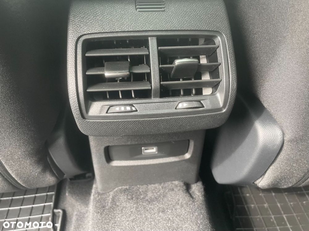 Citroën C4 - 13