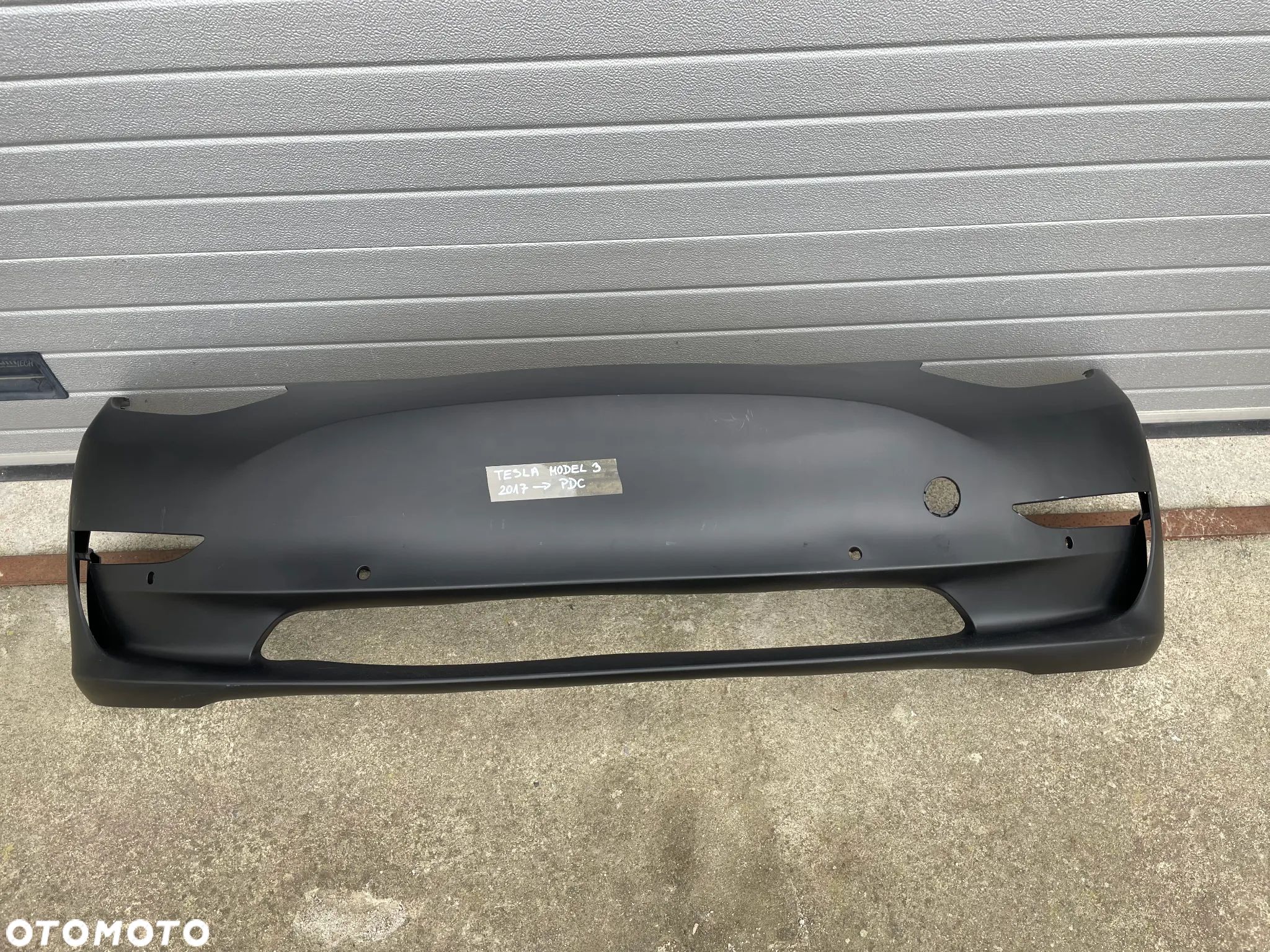 ZDERZAK PRZEDNI TESLA MODEL 3  2017-- NOWY PDC - 1