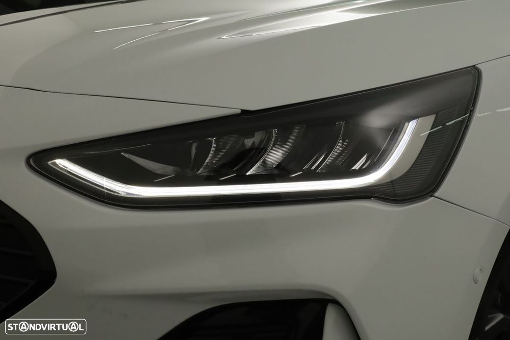 Ford Focus SW 1.0 EcoBoost MHEV ST-Line Aut. - 6