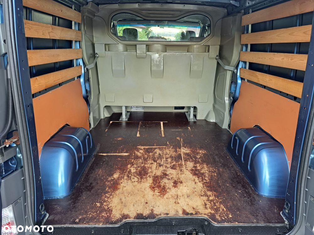 Opel Vivaro - 7