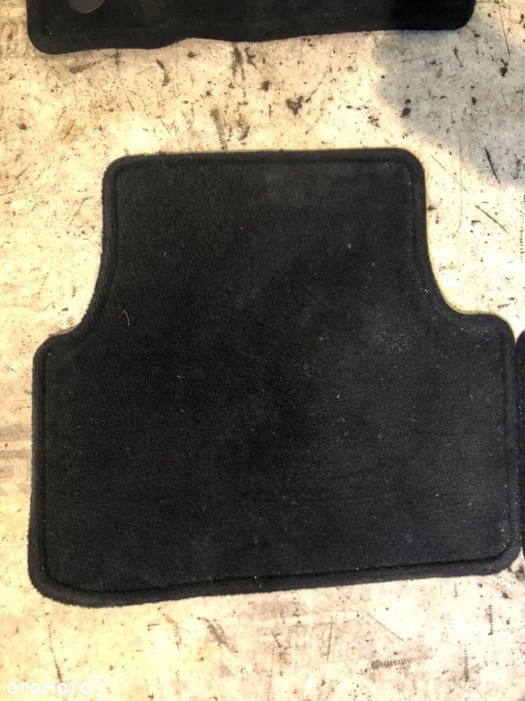 DYWANIKI WELUROWE SEAT LEON IV ORYGINALNE KOMPLET - 6