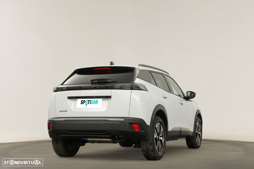 Peugeot 2008 1.2 PureTech Allure - 4