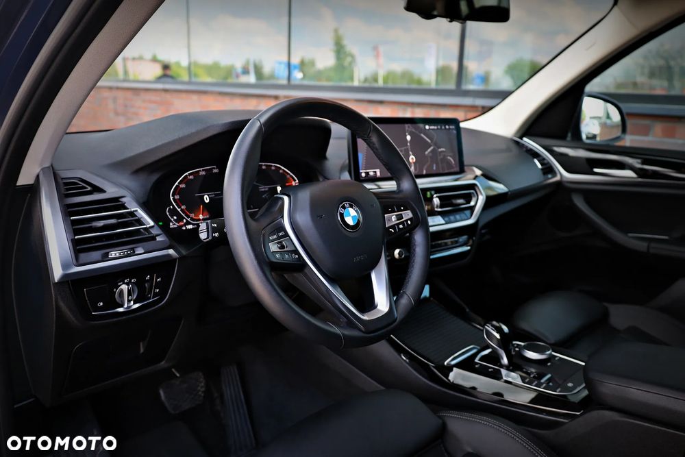 BMW X3 sDrive18d mHEV - 20