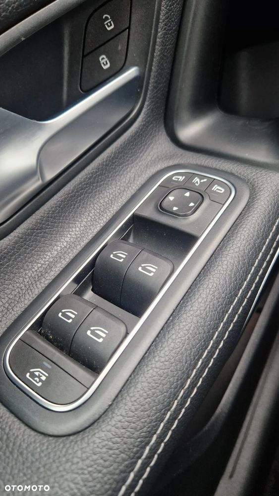 Mercedes-Benz Klasa A 180 d 7G-DCT AMG Line - 12