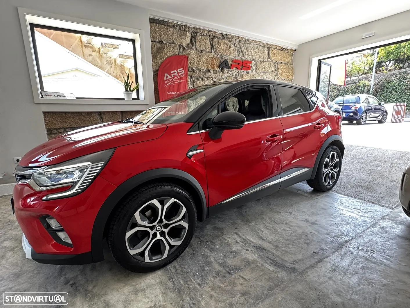 Renault Captur 1.0 TCe Exclusive - 2
