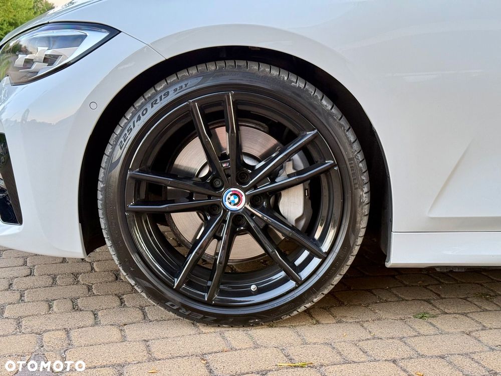 BMW Seria 3 330i M Sport sport - 13