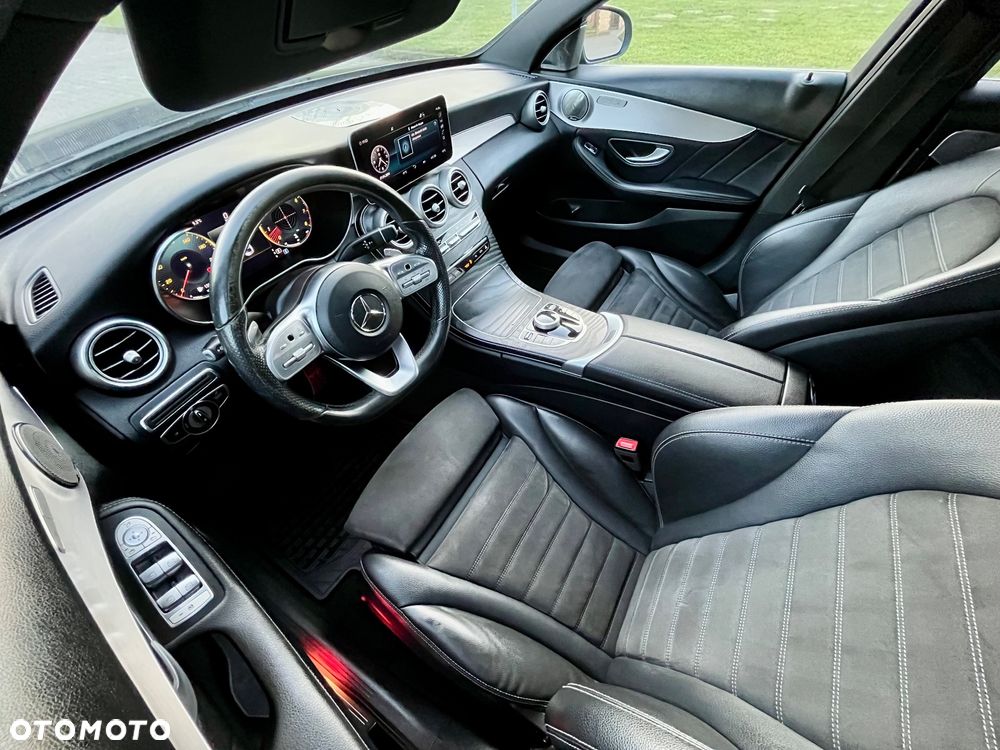Mercedes-Benz Klasa C 160 9G-TRONIC AMG Line - 5