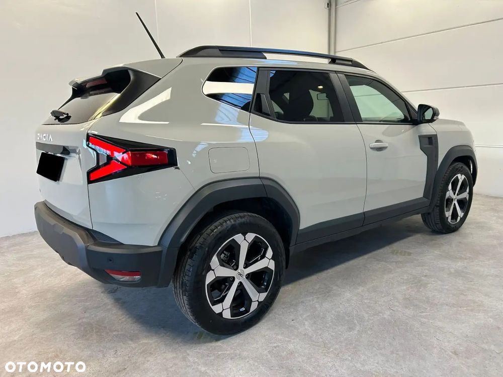 Dacia Duster 1.8 Full Hybrid 155 Journey MMT - 6